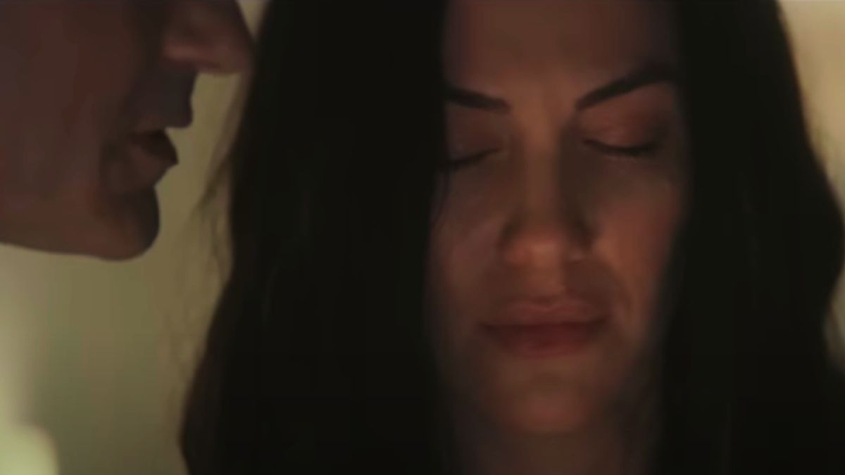 Thriller psychologiczny, który czyta w myślach widzów i wciąga bez reszty 1 Efekt hipnozy