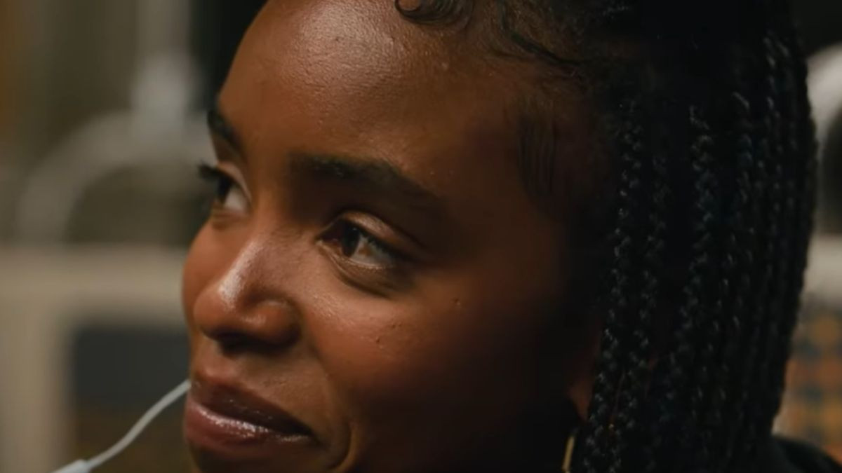 Na zawsze: Śmiała reinterpretacja młodzieńczej miłości na Netflixie 3 Na zawsze