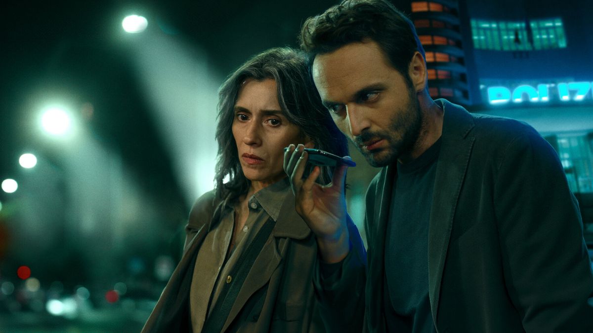 Top 10 szpiegowskich filmów i seriali na Netflixie