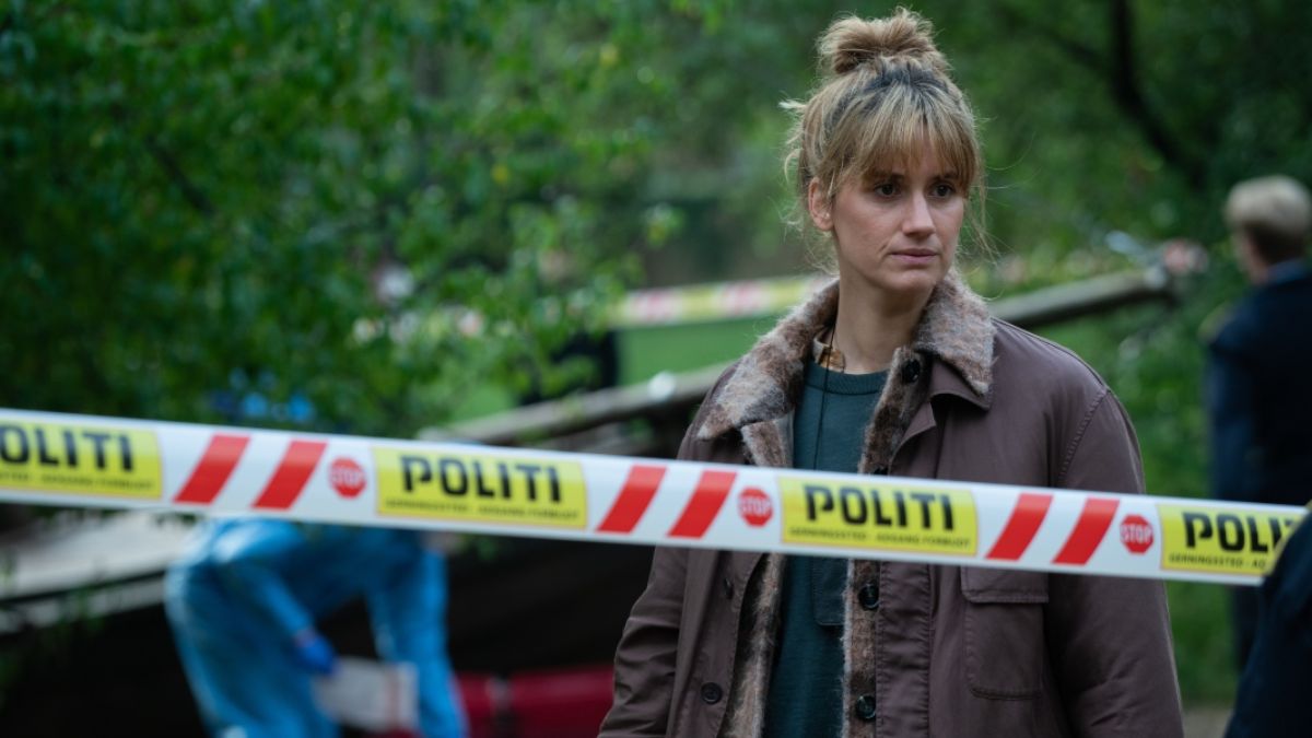 Seriale podobne do Dzikość na Netflixie. kasztanowy ludzik kobieta w lesie