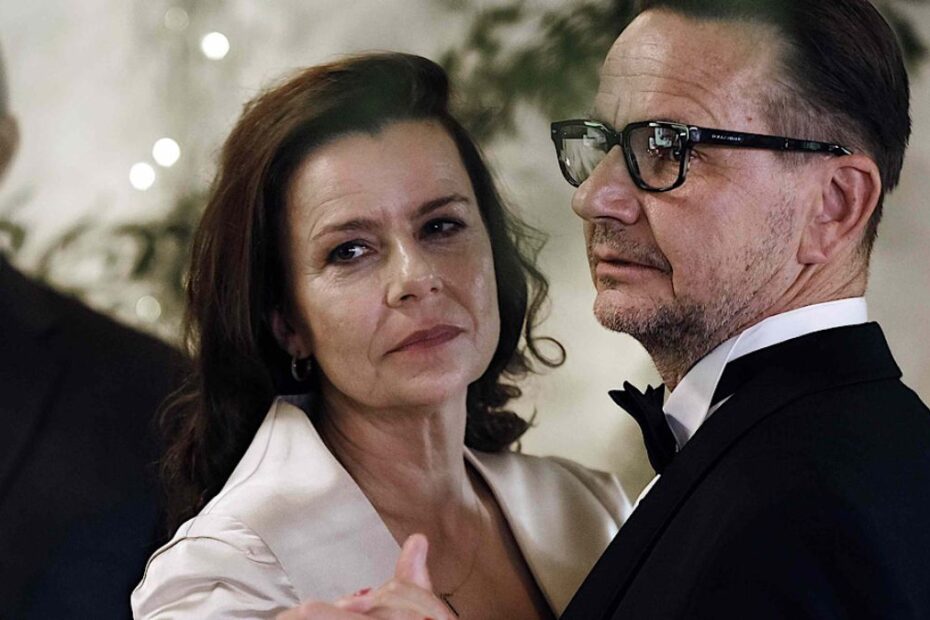 TOP 10 najchętniej oglądanych seriali Netflixa w Polsce krew z krwi