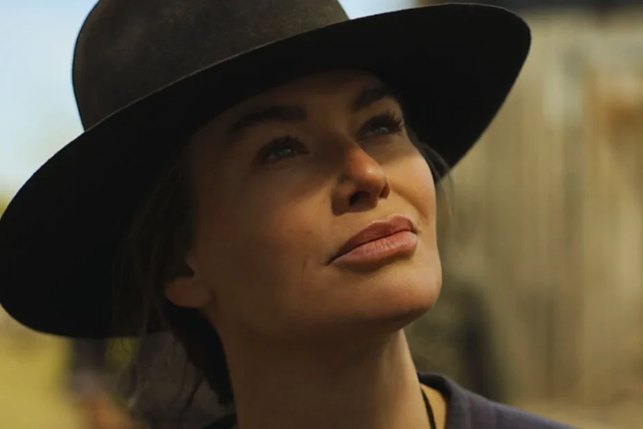 Kadr z serialu odrzuceni lena headey