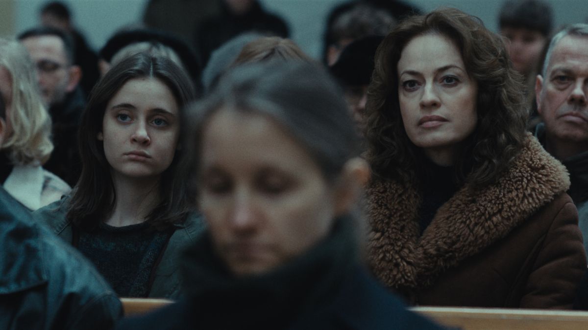 heweliusz netflix kadr z serialu obsada