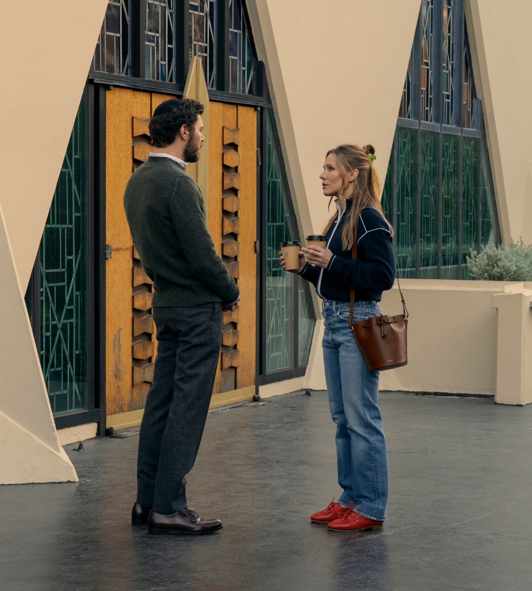 Wyjaśnienie zakończenia Nikt tego nie chce 2 główni bohaterowie