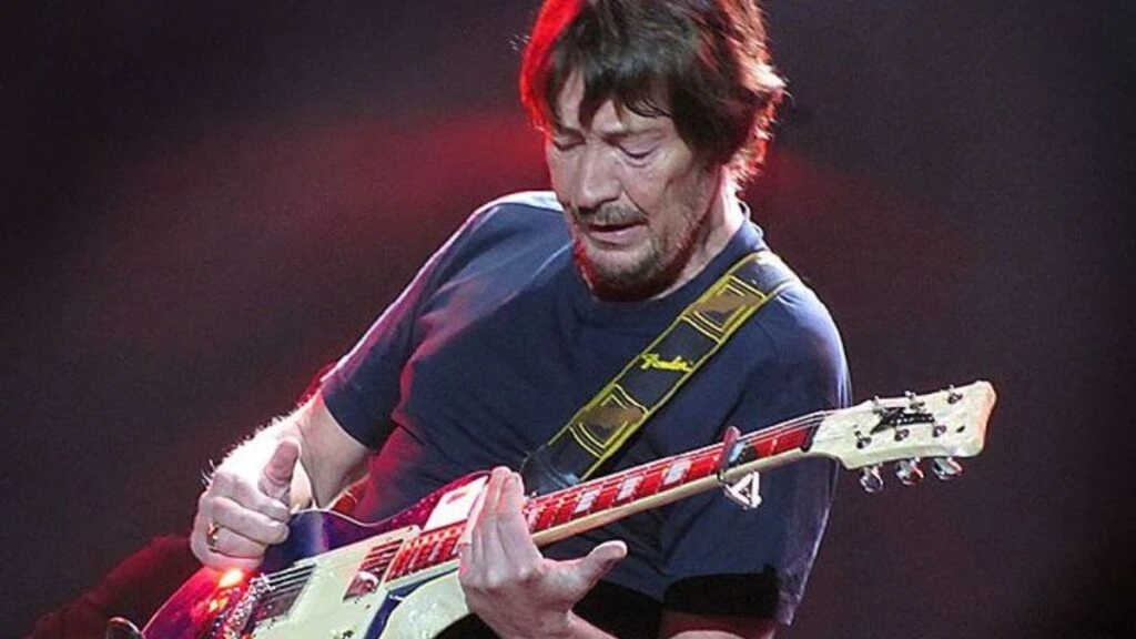 Christopher Anton „Chris” Rea, brytyjski wokalista, autor piosenek rockowych i bluesowych oraz gitarzysta, znany z chropowatego, głębokiego głosu i charakterystycznego stylu gry na gitarze slide, zmarł w wieku 74 lat.