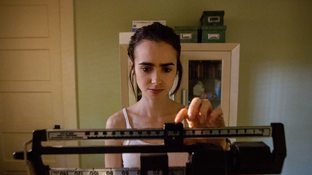 Aż do kości netflix film lily collins główna bohaterka