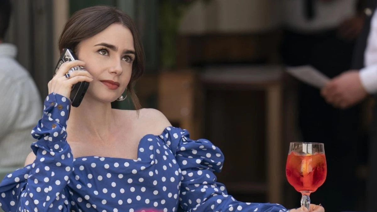 Kim jest Lily Collins: gwiazda 'Emily w Paryżu', córka legendarnego Phila, to jedna z najjaśniejszych gwiazd chwili.
