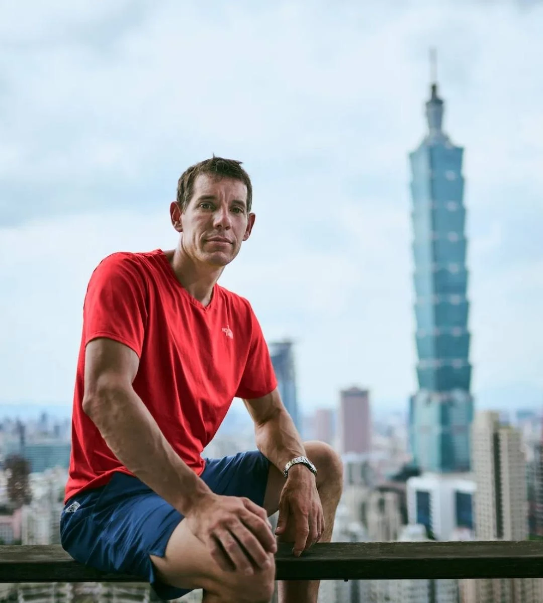 Wspinaczka na wieżowiec na żywo Alexa Hollanda netflix