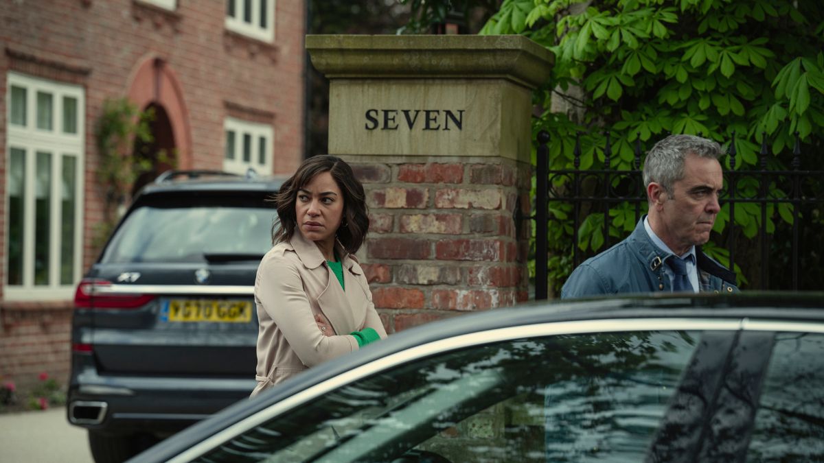 Zostań przy mnie główni bohaterowie serialu netflix