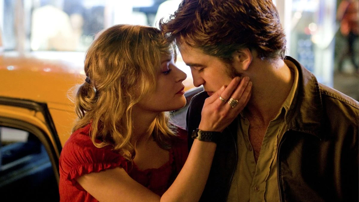 Pamiętaj o mnie na Netflix. Romantyczny film z Robertem Pattinsonem wciąż podbija serca widzów. Poruszająca historia o miłości i przeznaczeniu TWÓJ NA ZAWSZE 