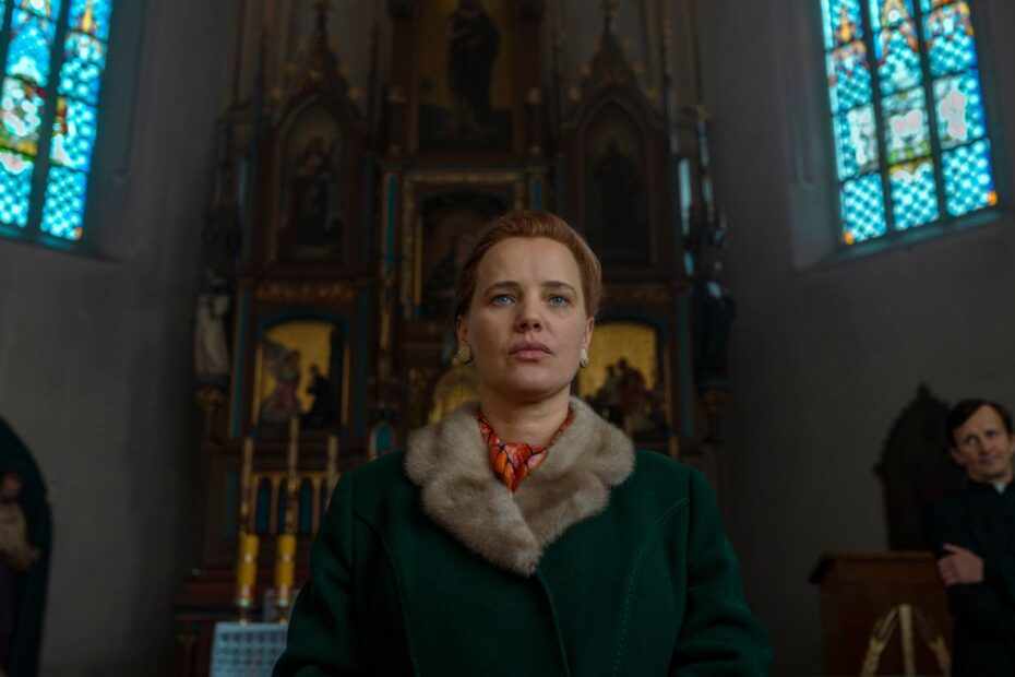 TOP 10 najchętniej oglądanych seriali Netflixa w Polsce ołowiane dzieci