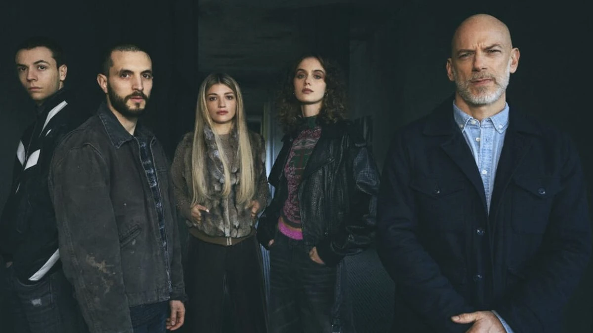 SuburraMaxima: kiedy na Netflix trafi rzymski kryminał, który domyka cykl o stołecznym półświatku i „świecie pośrodku”.