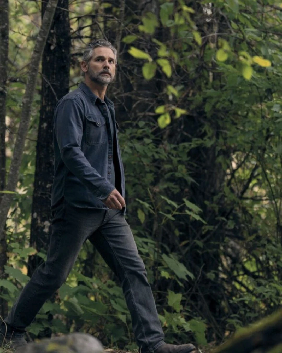 dzikość 2 wróci z 2. sezonem: serial odnowiono w rekordowym tempie po ogromnym sukcesie i długiej obecności w Top 10.