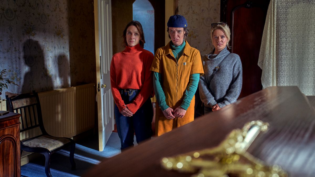 z belfastu do nieba netflix główna obsada