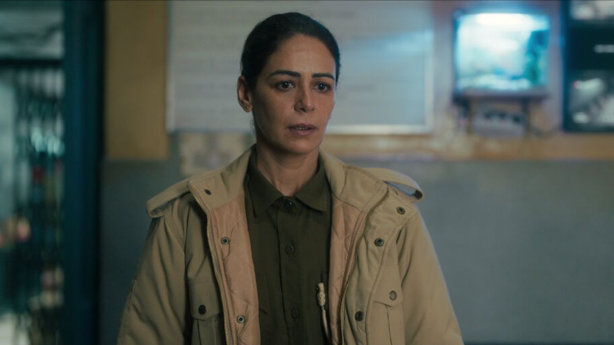 za mgłą 2 netflix główna obsada