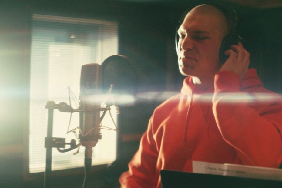 proceder film netflix główny aktor