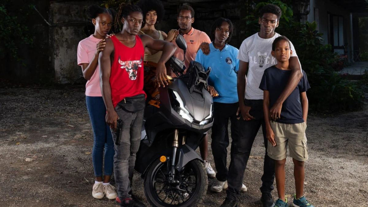 Rodzina trzyma się razem na Netflixie obsada