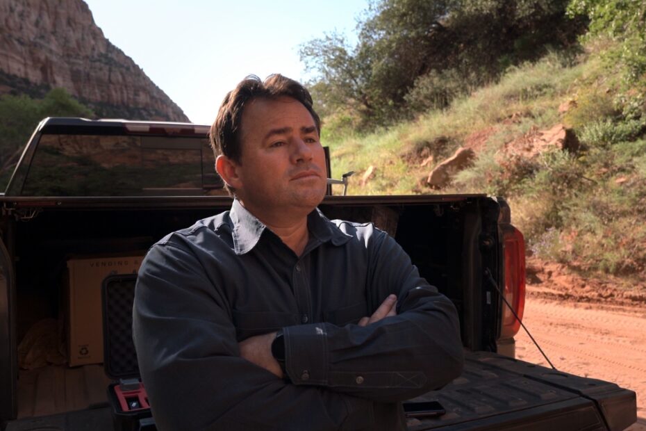 Zaufaj mi Fałszywy prorok na Netflixie obsada